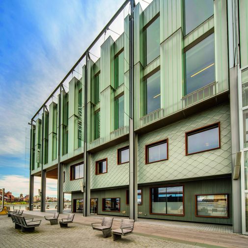 PIER 17 PIER 17