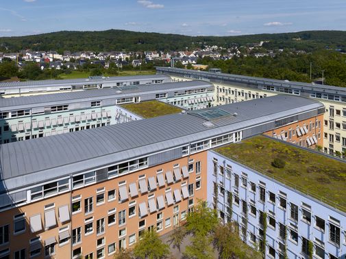 Bâtiment administratif DeTeMobil