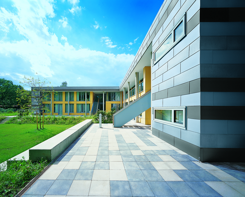 New Building of the Day Hospital New Building of the Day Hospital